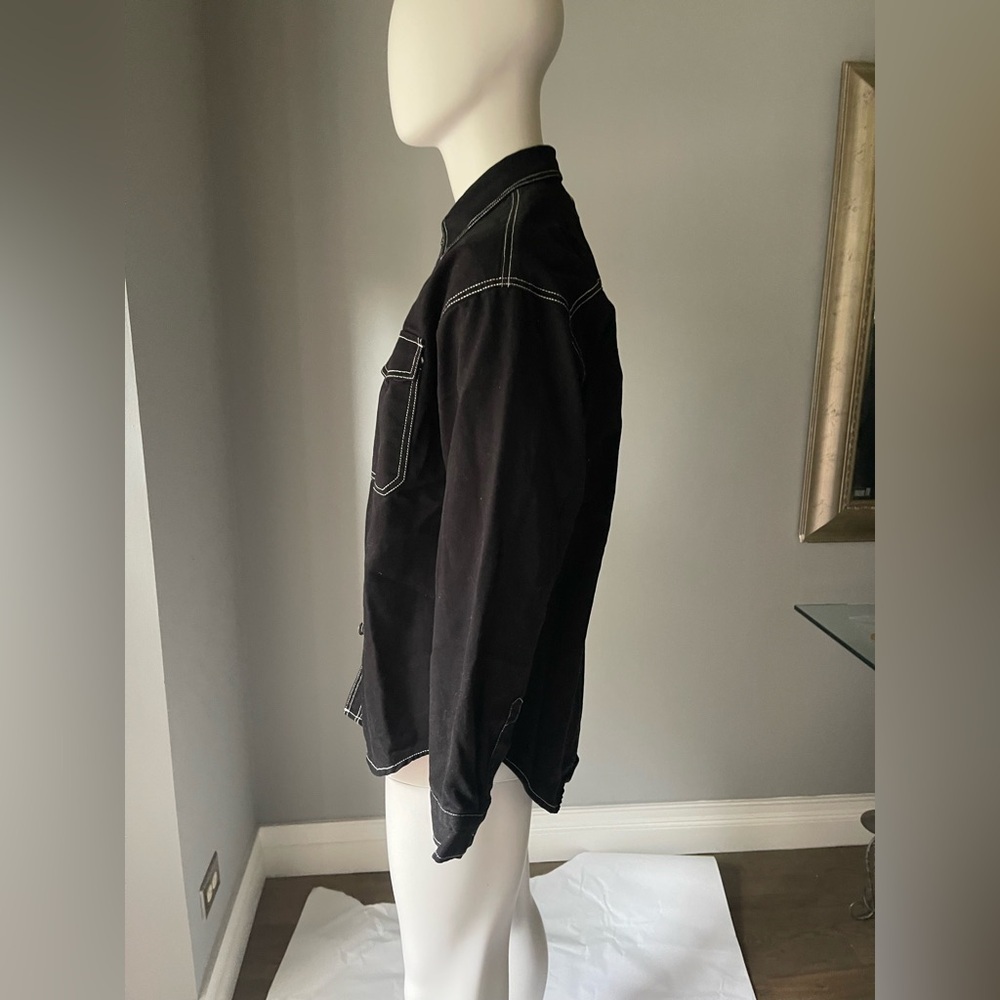 Forever 21 Men's Black Shirt Jean Jacket with Contrast Stitching - Picture 3 of 7